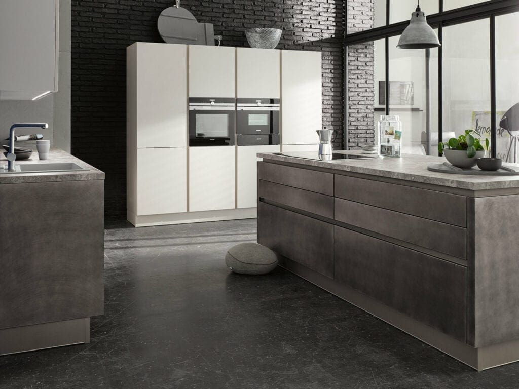 Brigitte Metallic Look Kitchen | MHK Kitchen Expert