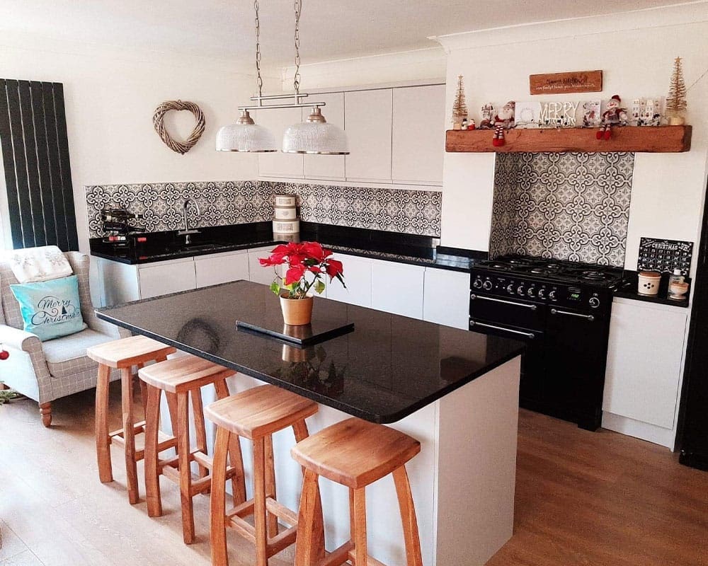 Chunky Worktop | MHK Kitchen Experts