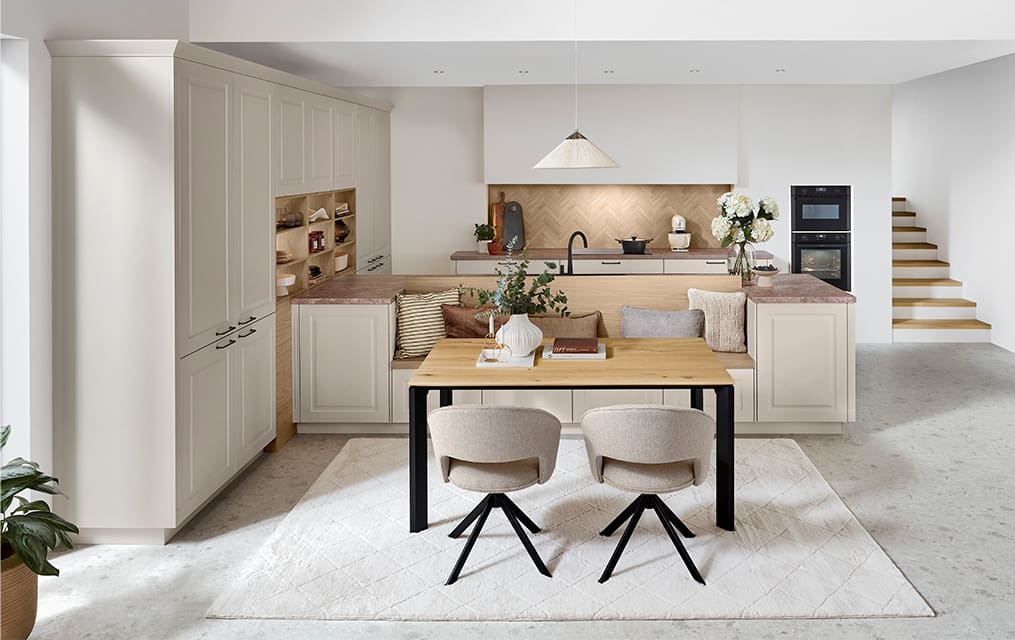 best modern kitchen colours | MHK Kitchen Experts