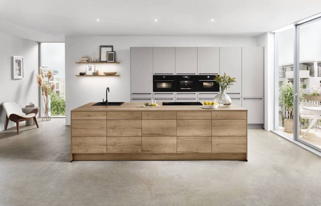 modern wood kitchens- Kitchen Experts