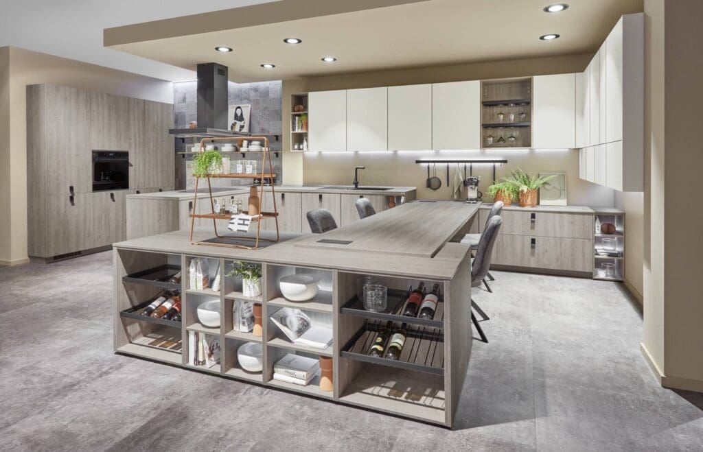 modern wood kitchens- Kitchen Experts