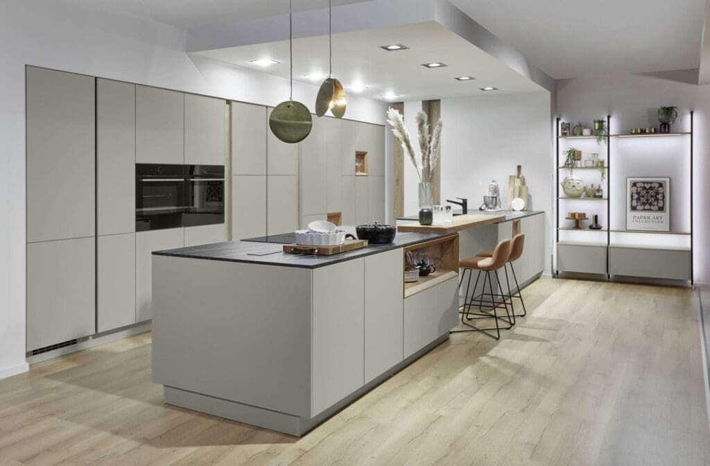 Nobilia Light Grey U Shape Kitchen | MHK Kitchen Experts
